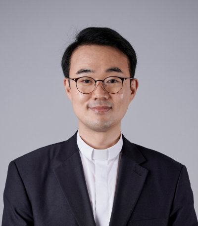이윤석 목사